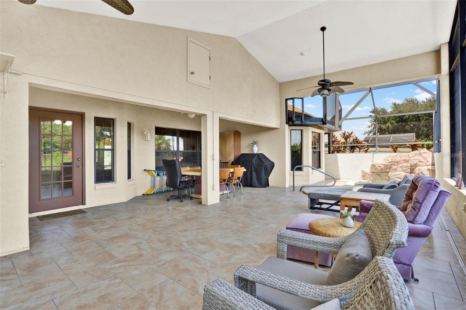 Image 37 of 54 For 4571 Abaco Drive