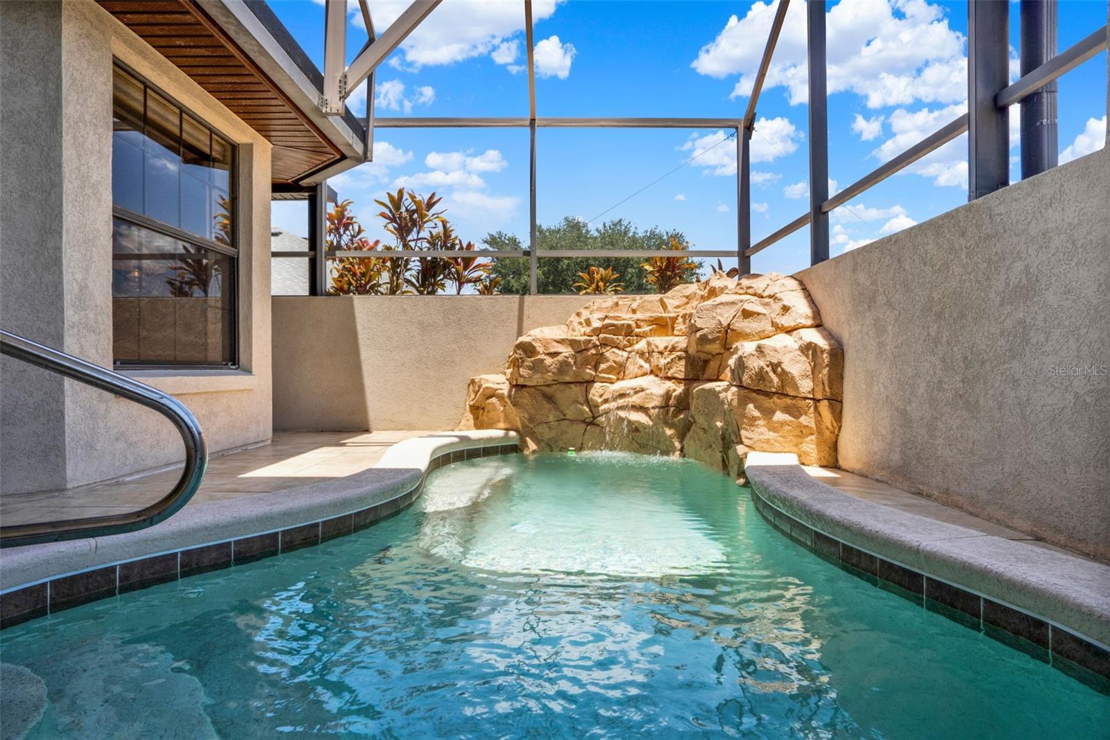 Image 40 of 54 For 4571 Abaco Drive