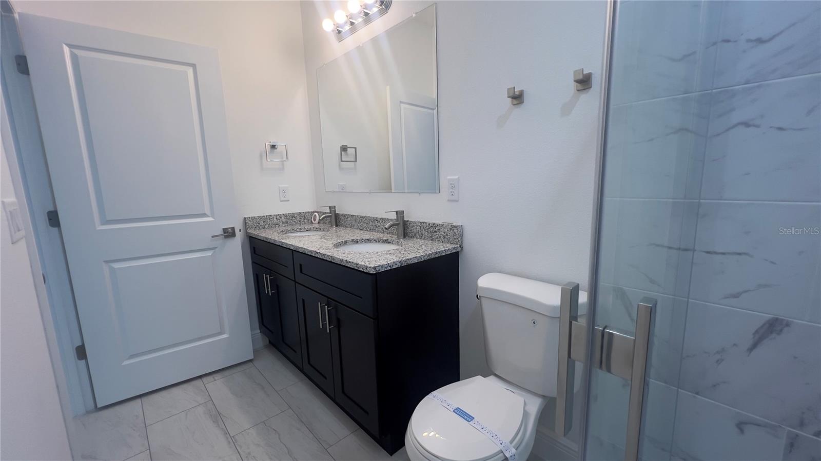 Listing photo id 30 for 3315 Montgomery Lane