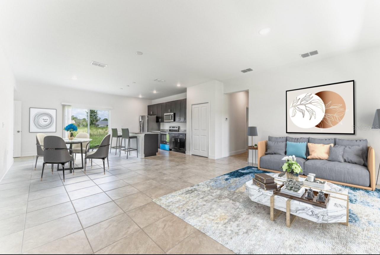 Listing photo id 4 for 3315 Montgomery Lane