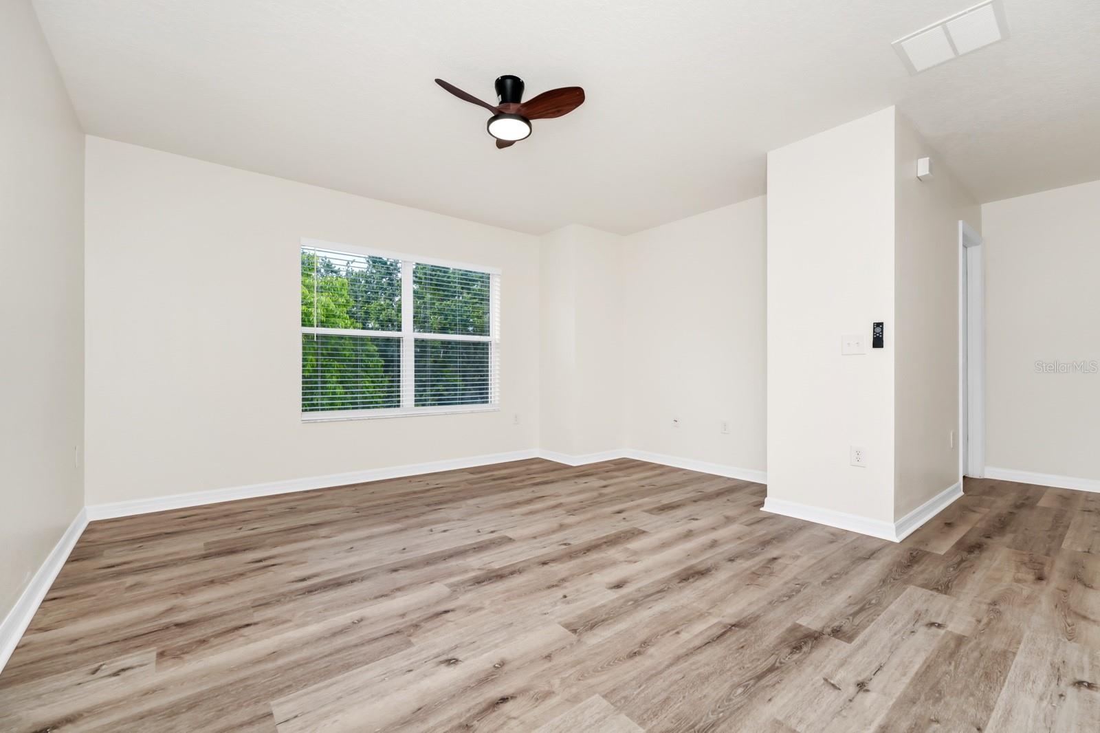 Image 17 of 50 For 309 Black Springs Lane