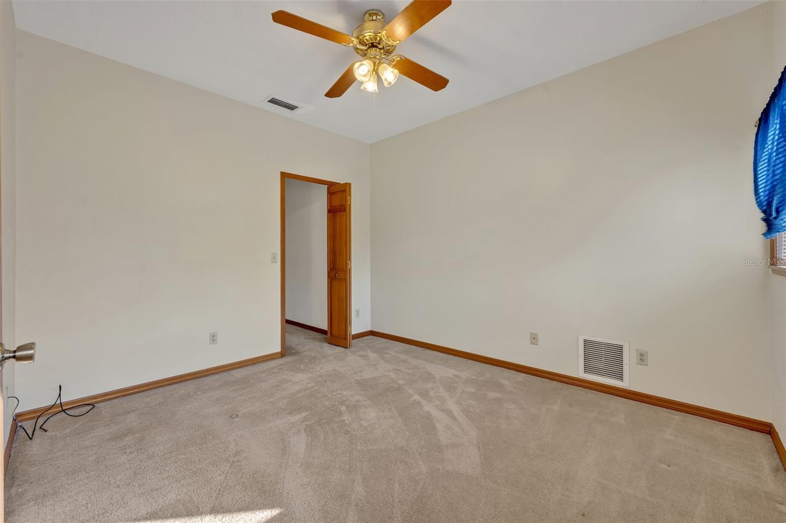 Image 16 of 40 For 595 Seminole Woods Boulevard