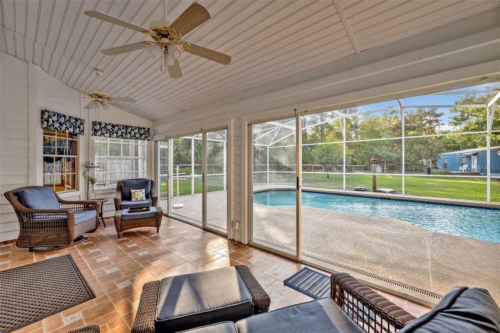 Image 20 of 40 For 595 Seminole Woods Boulevard