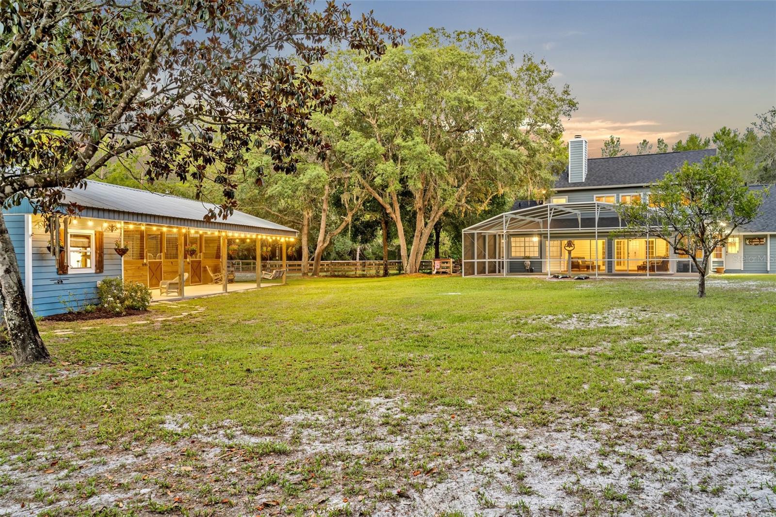 Image 23 of 40 For 595 Seminole Woods Boulevard