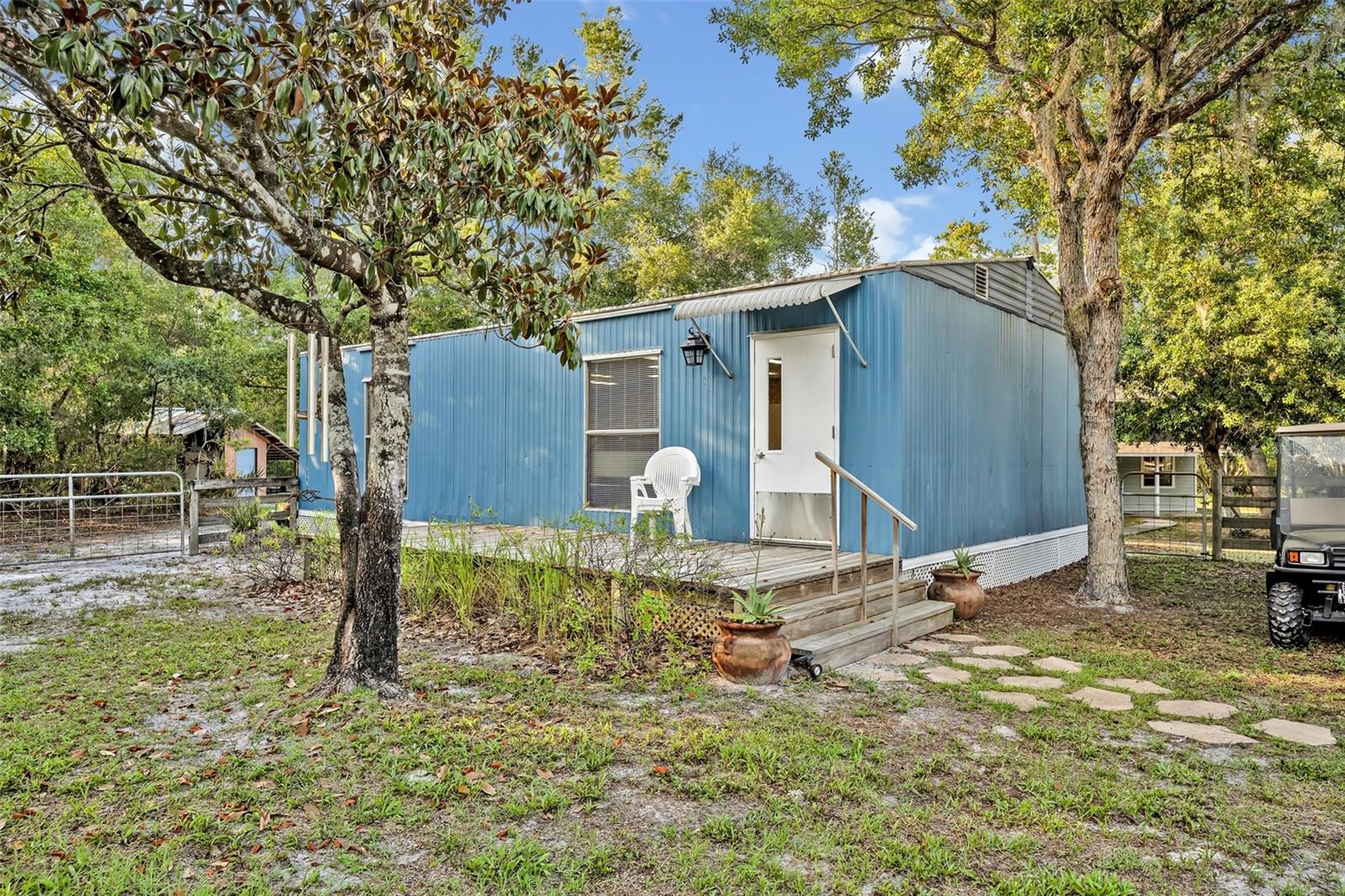 Image 30 of 40 For 595 Seminole Woods Boulevard