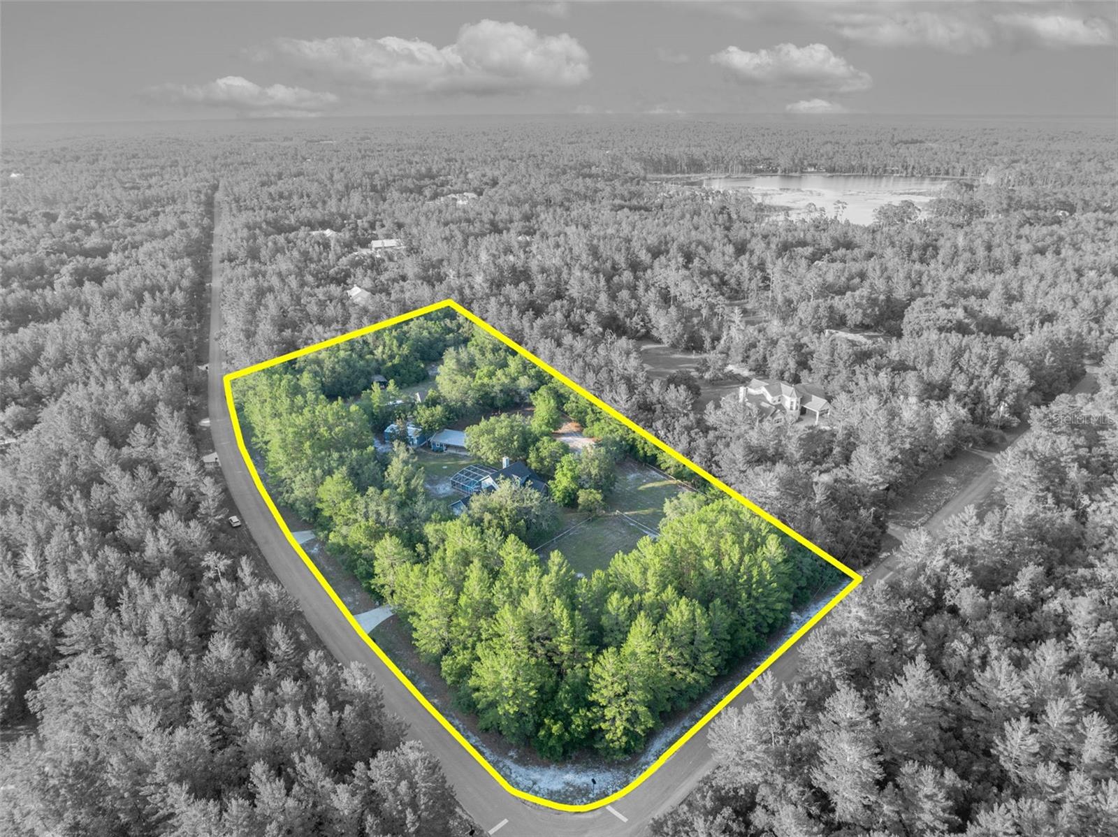 Image 37 of 40 For 595 Seminole Woods Boulevard