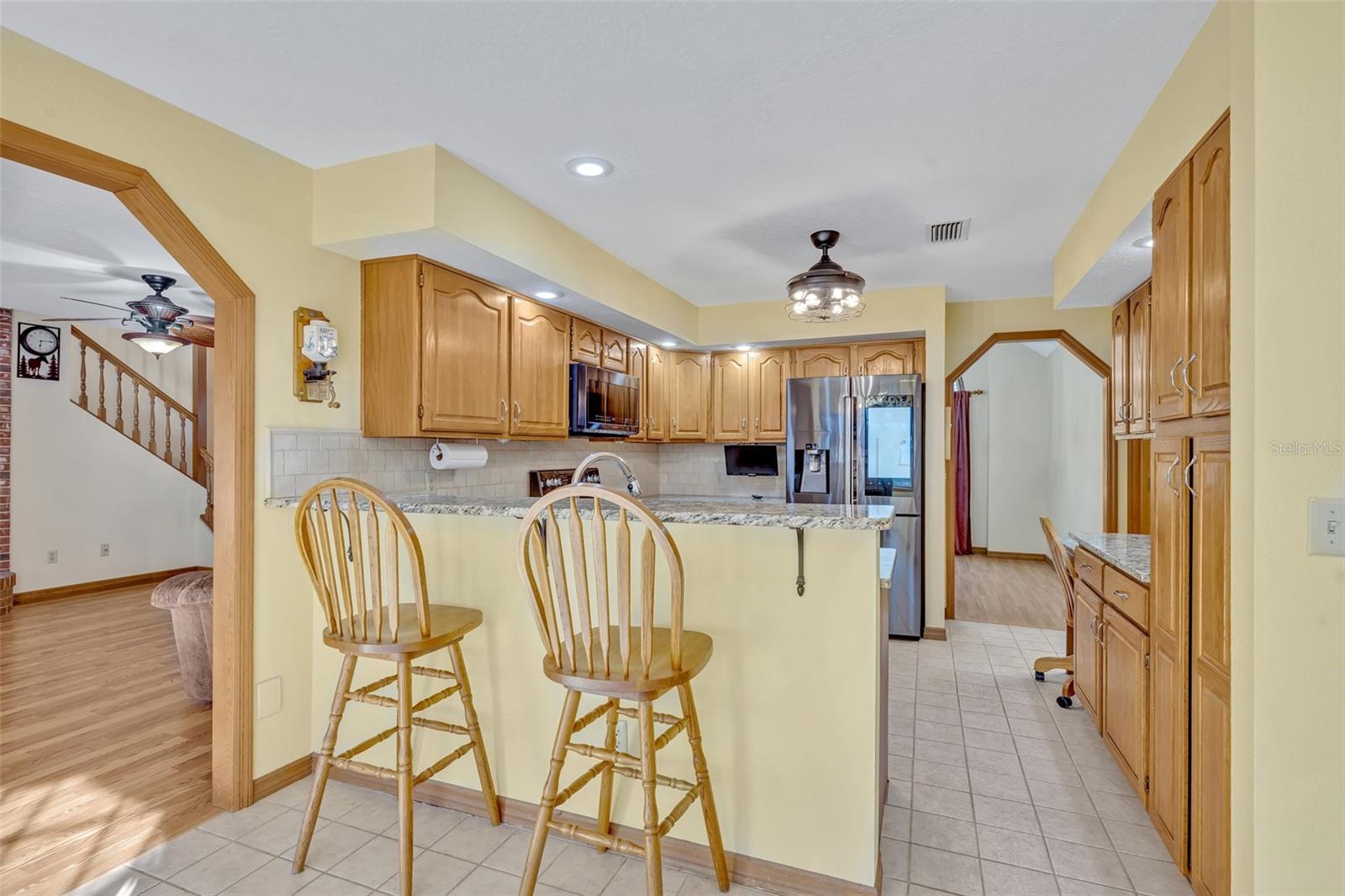 Image 4 of 40 For 595 Seminole Woods Boulevard