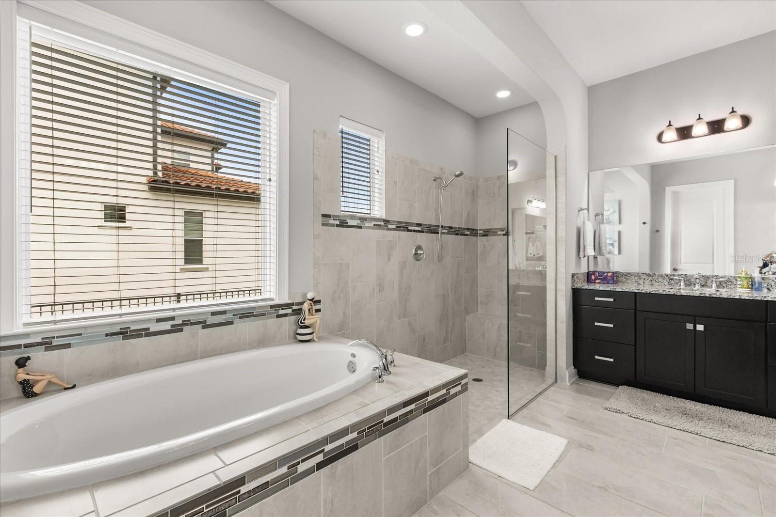 Image 25 of 60 For 16761 Broadwater Avenue