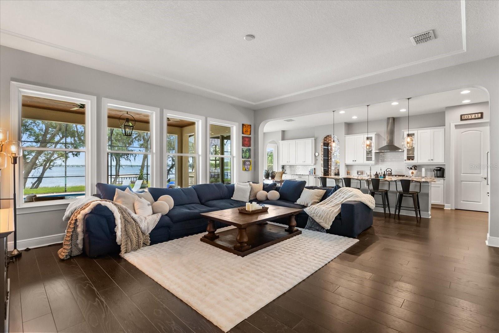 Image 3 of 60 For 16761 Broadwater Avenue