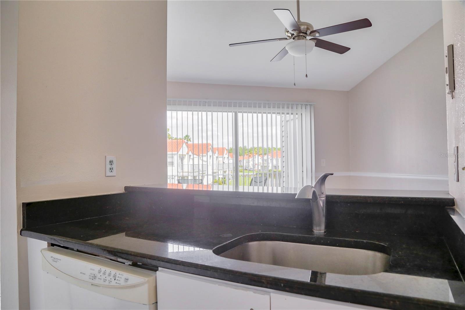 Image 7 of 18 For 2536 Woodgate Boulevard 202