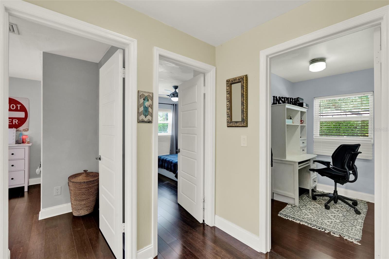 Listing photo id 32 for 1390 Yellow Pine Court