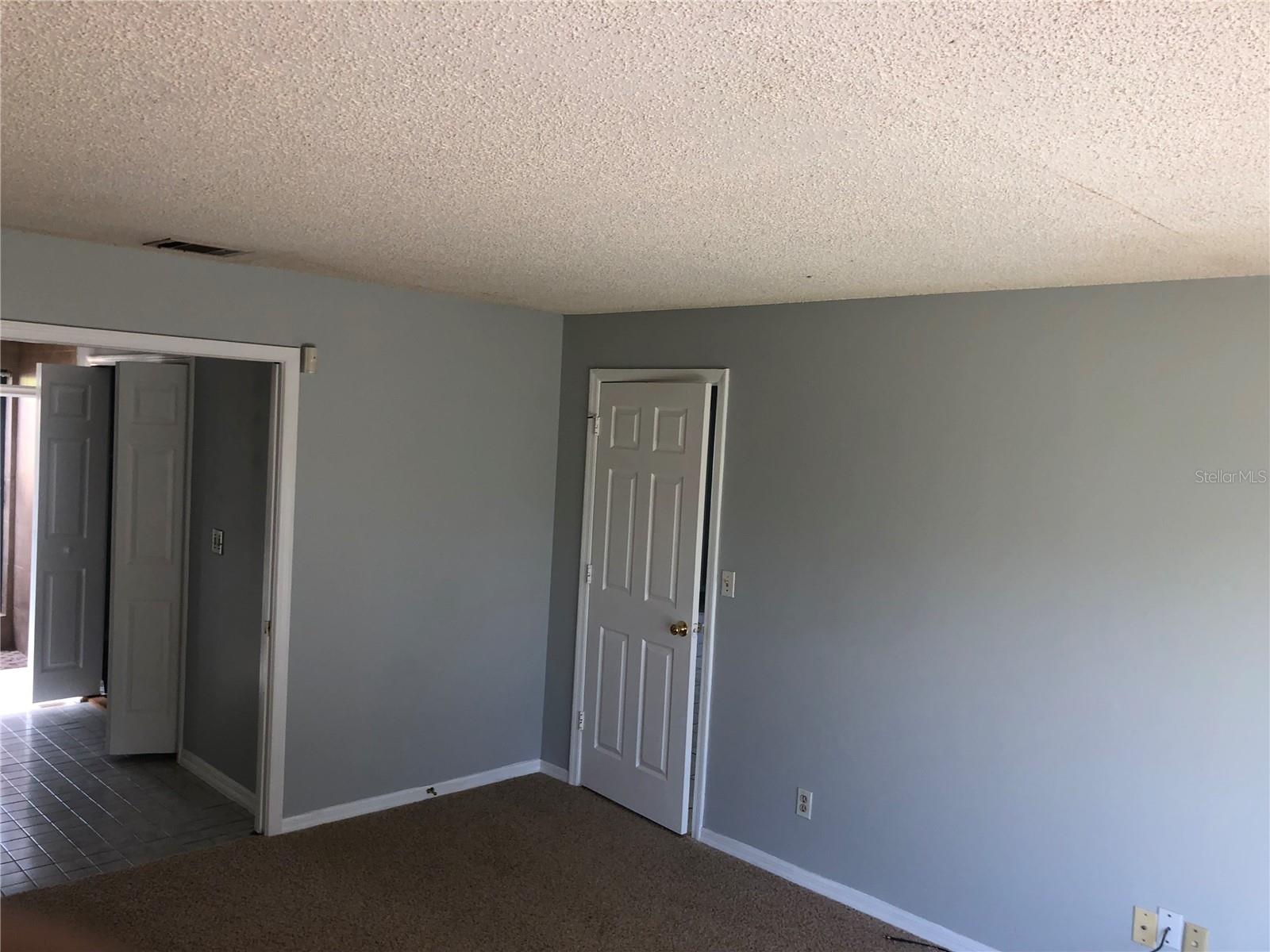 Image 25 of 37 For 11218 Crystal Glen Boulevard