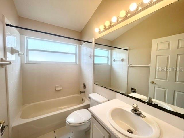 Image 28 of 37 For 11218 Crystal Glen Boulevard
