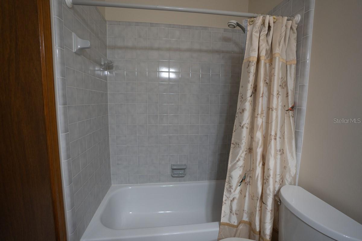 Image 19 of 27 For 14180 Hampton Falls Drive N