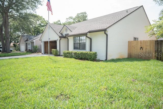 Image 3 of 27 For 14180 Hampton Falls Drive N