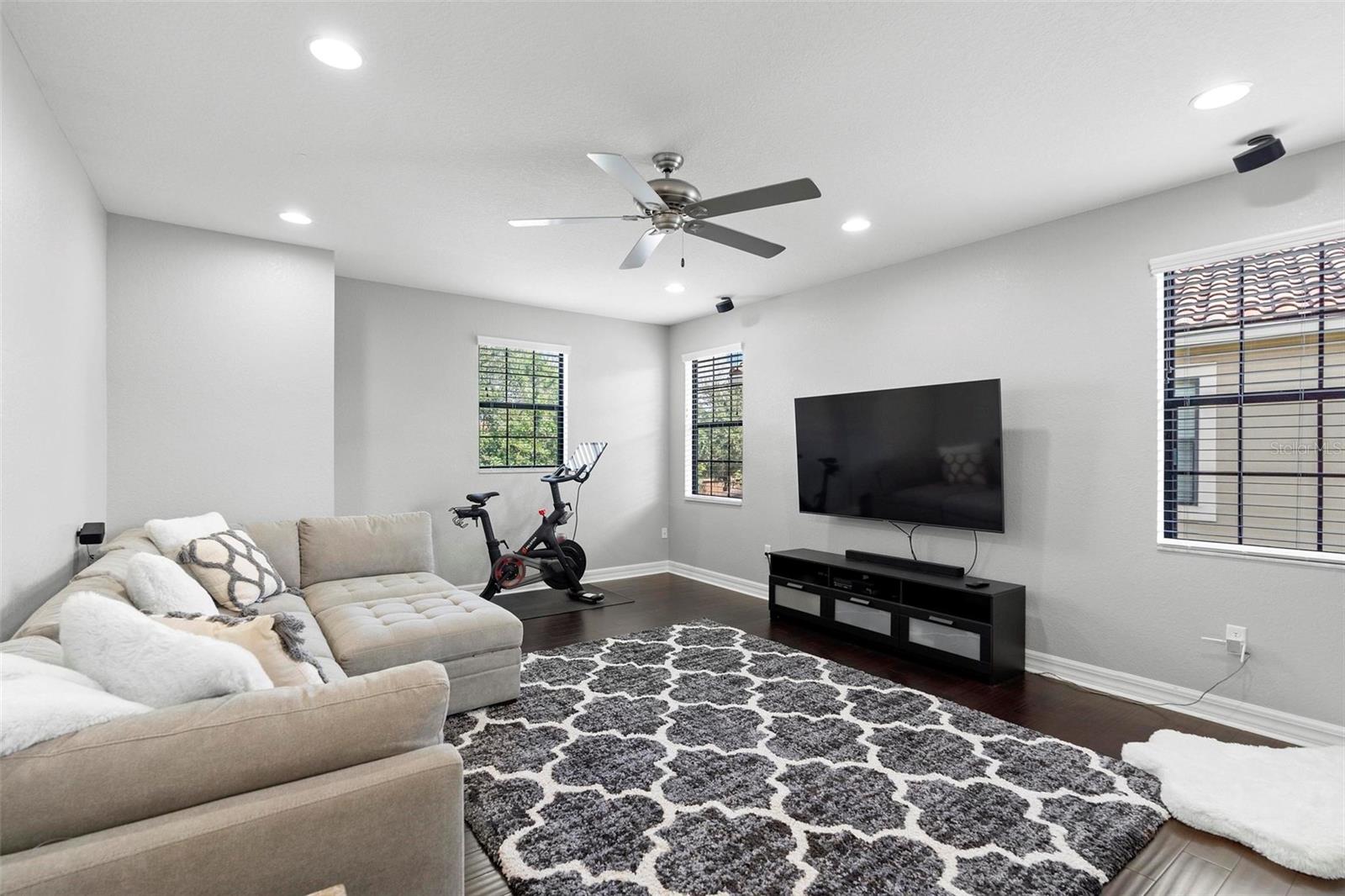 Image 31 of 54 For 8312 Prestbury Drive