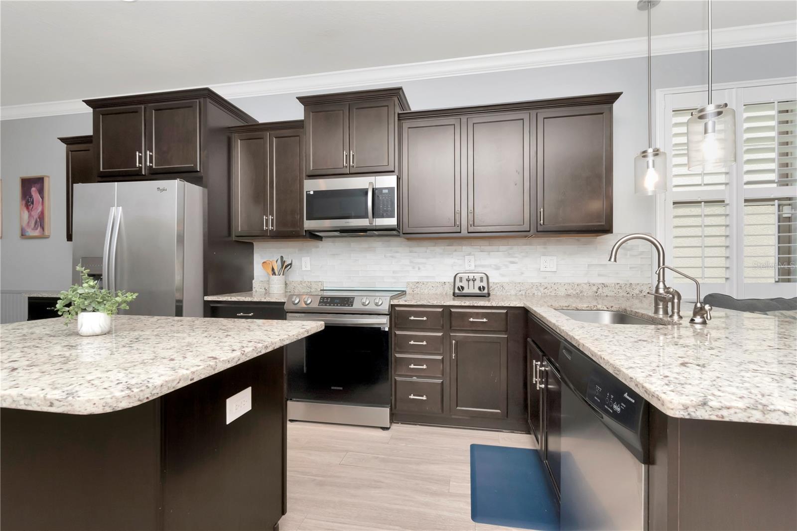 Image 17 of 41 For 8410 Red Spruce Avenue