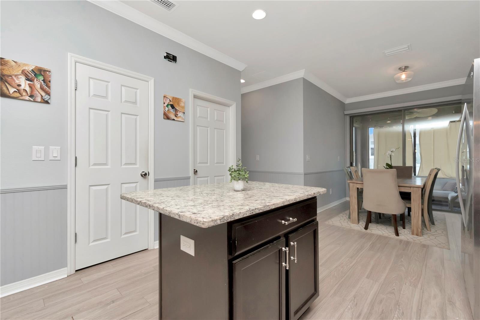 Image 22 of 41 For 8410 Red Spruce Avenue
