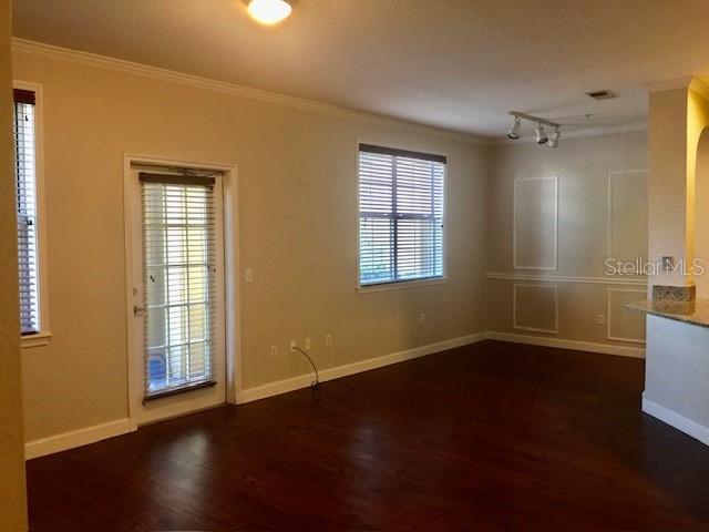 Image 20 of 94 For 860 Orange Avenue 167