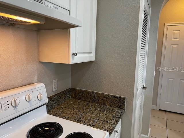 Image 42 of 94 For 860 Orange Avenue 167