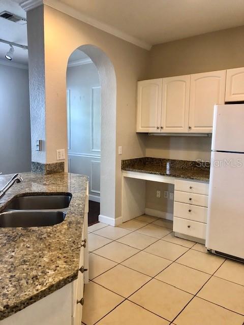 Image 66 of 94 For 860 Orange Avenue 167