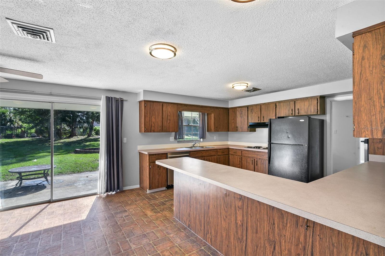 Image 10 of 20 For 1819 Pinedale Road