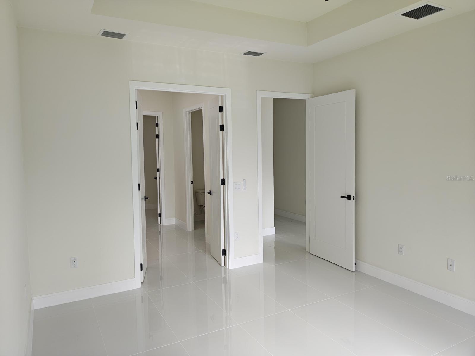 Image 7 of 14 For 267 Santa Marta Street