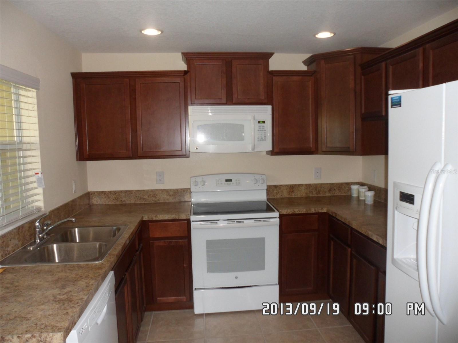 Image 3 of 13 For 383 Carina Circle