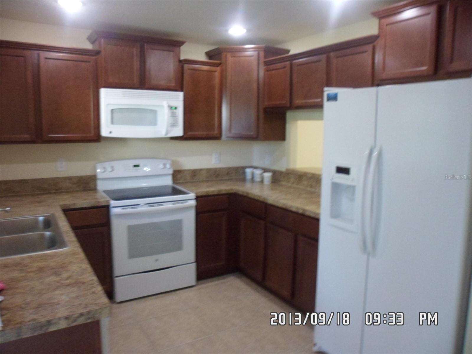 Image 4 of 13 For 383 Carina Circle