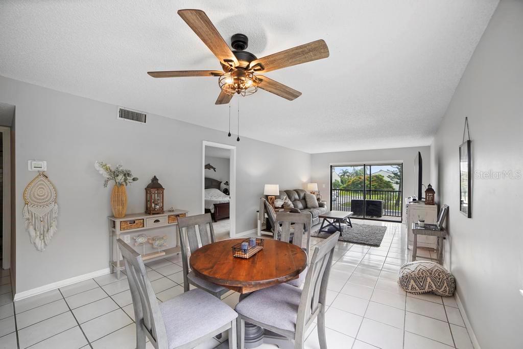 Image 8 of 38 For 5800 Banana River Boulevard 128