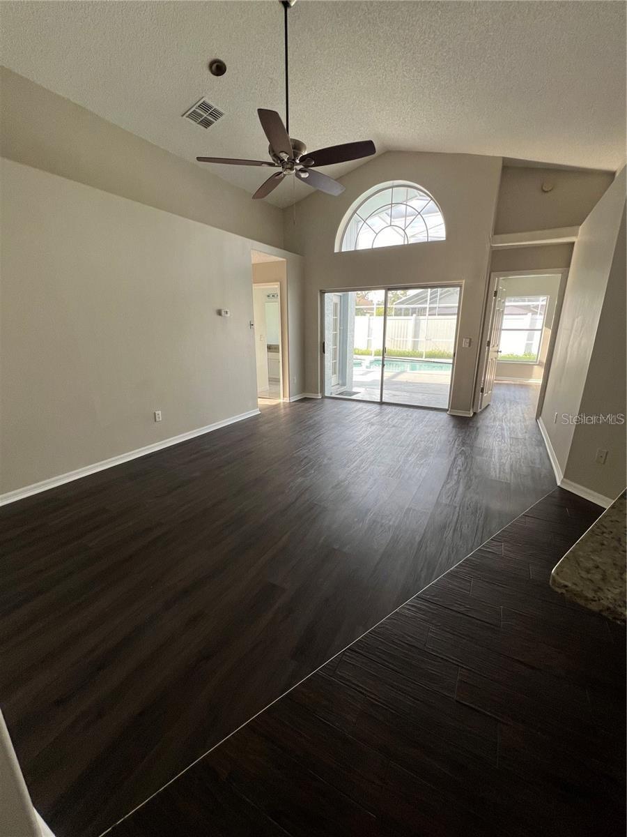 Image 3 of 16 For 720 Lake Davenport Boulevard