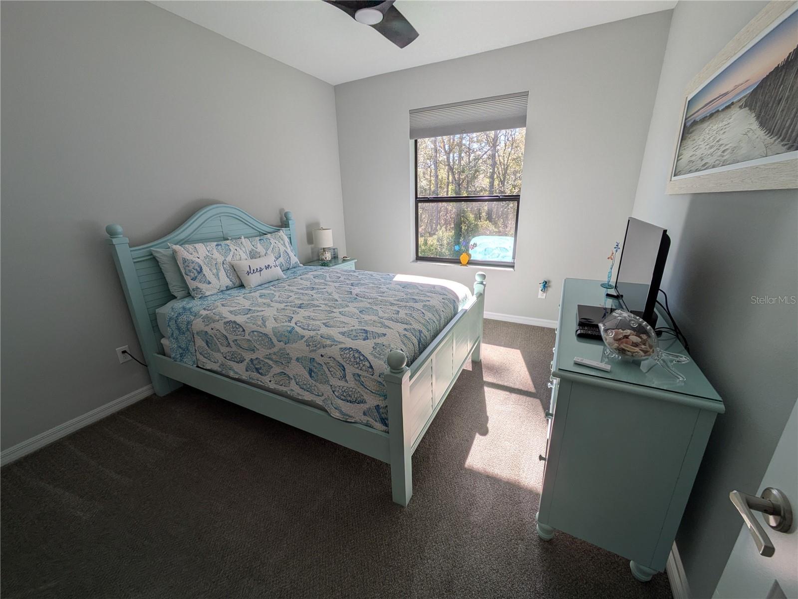 Image 18 of 31 For 7 Eugenia Court W