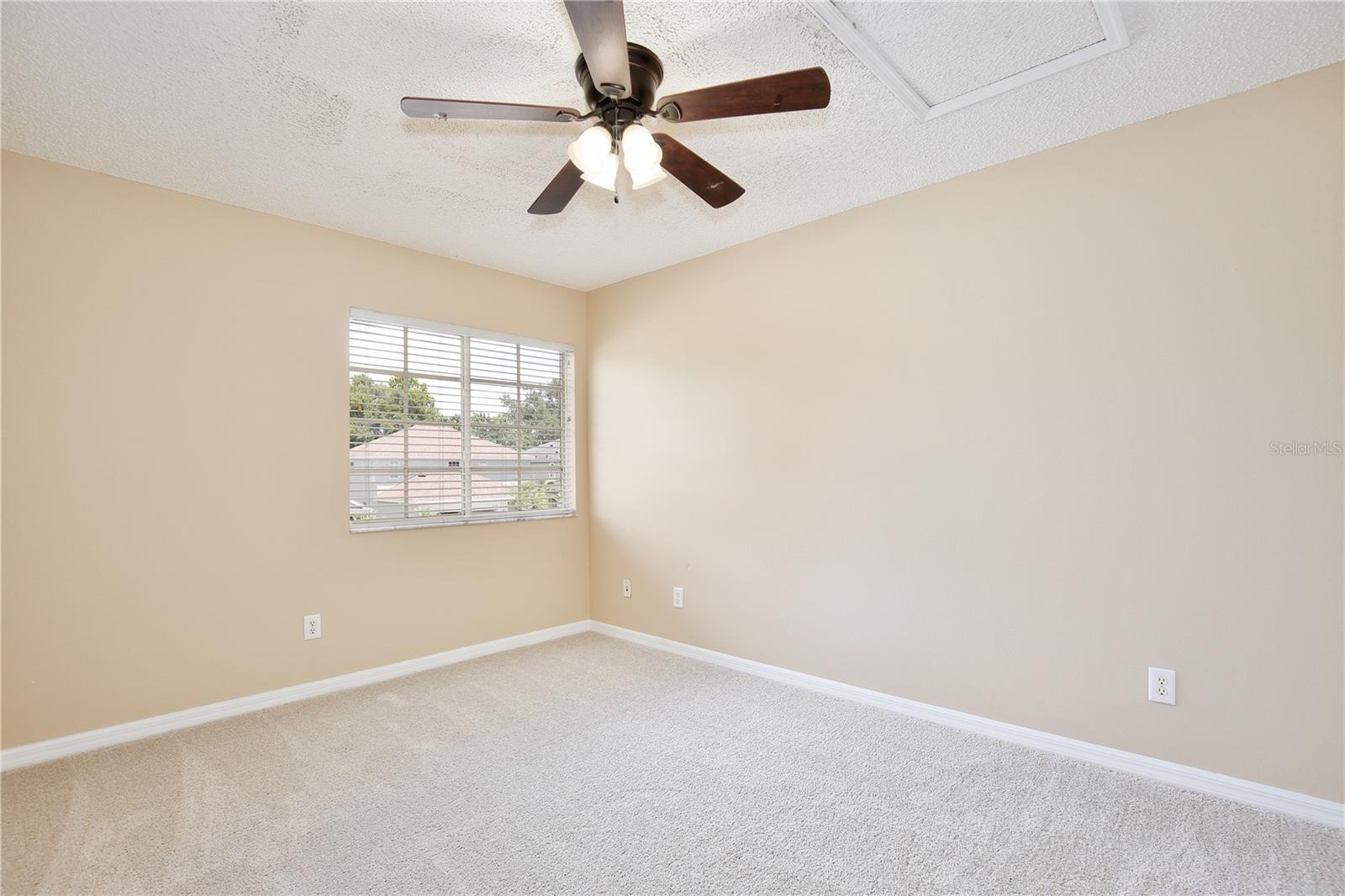 Image 16 of 24 For 9521 Southern Garden Circle