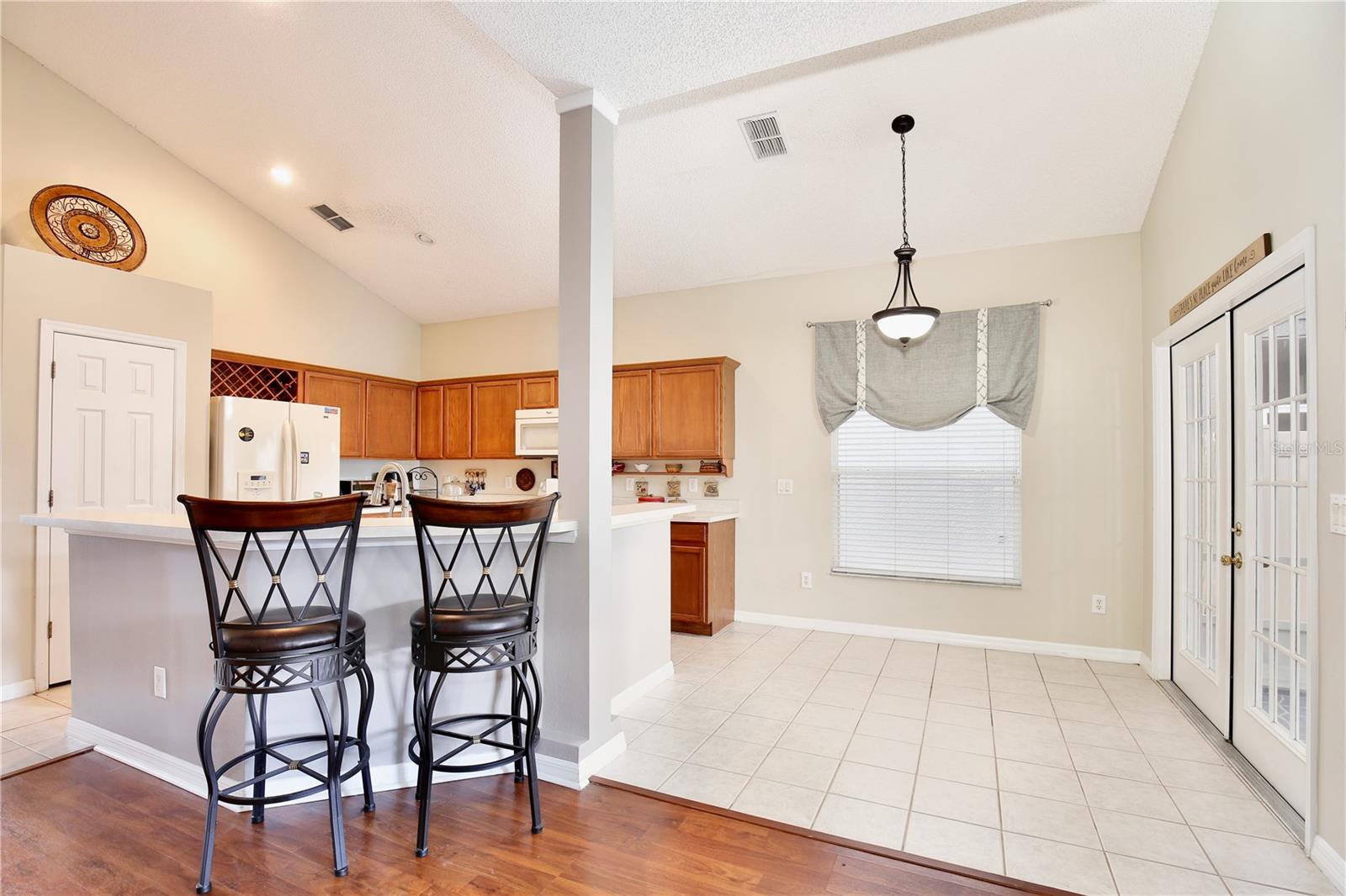 Image 8 of 24 For 9521 Southern Garden Circle