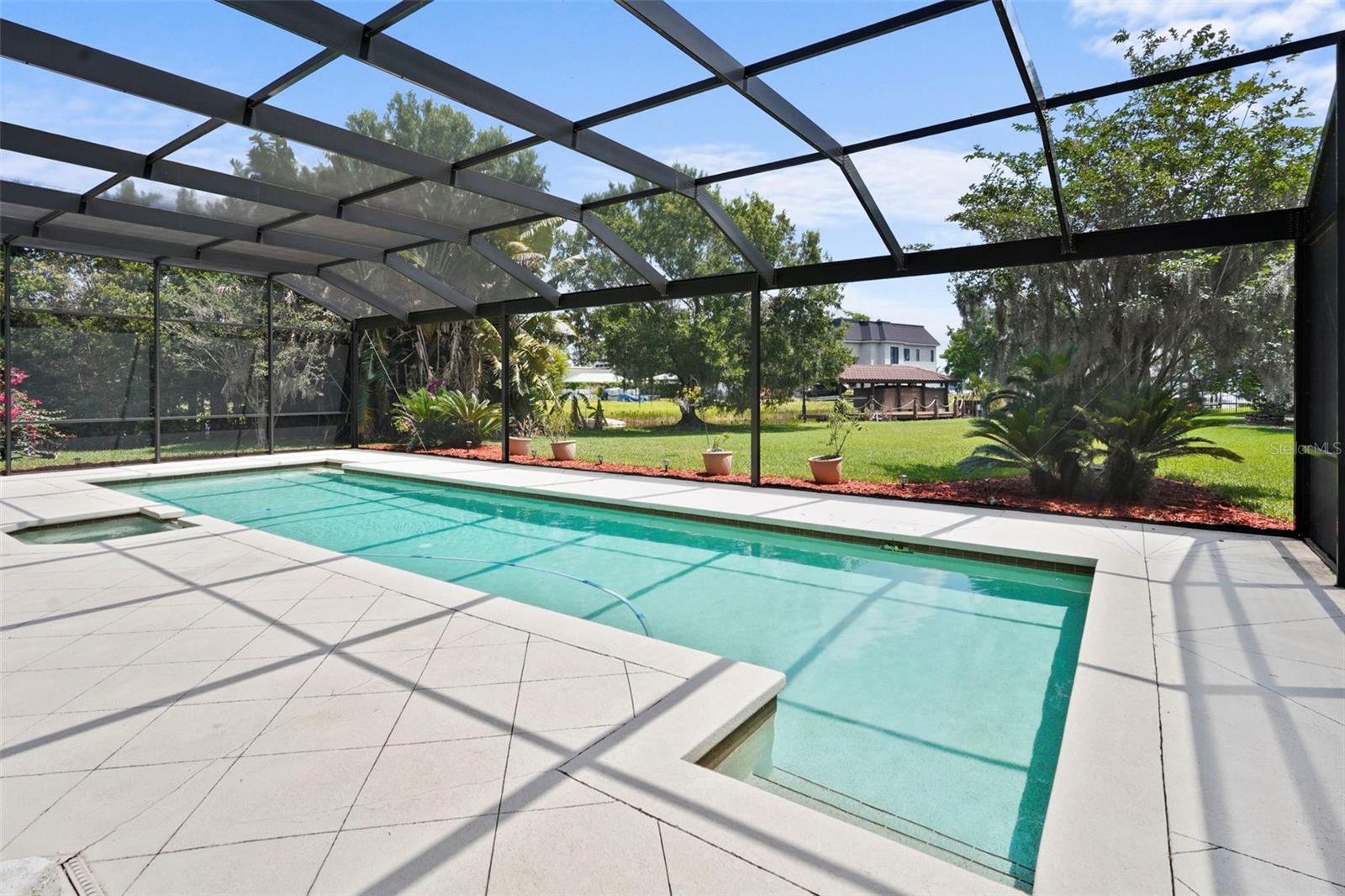 Image 23 of 100 For 10352 Burris Court