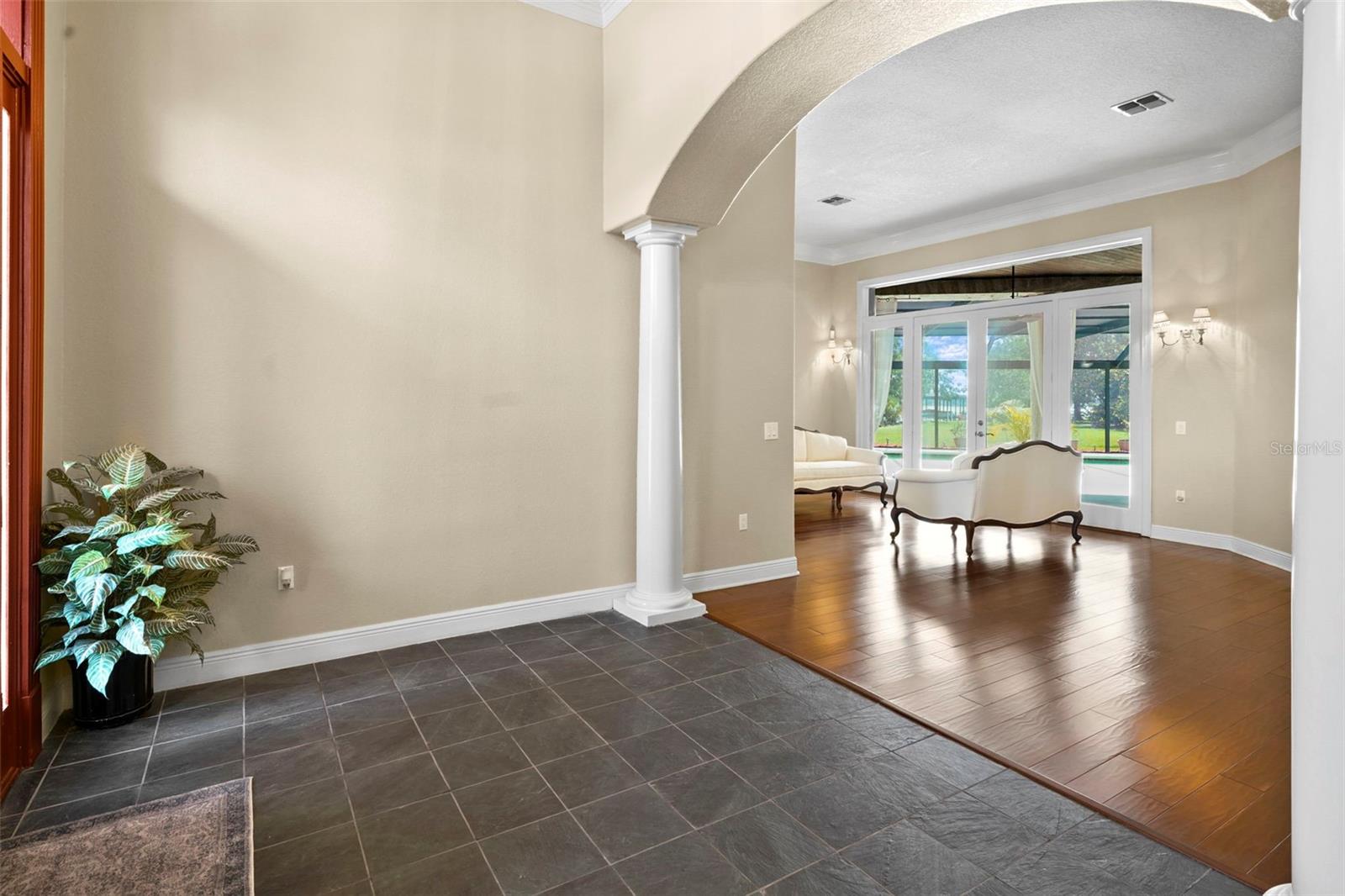 Image 46 of 100 For 10352 Burris Court
