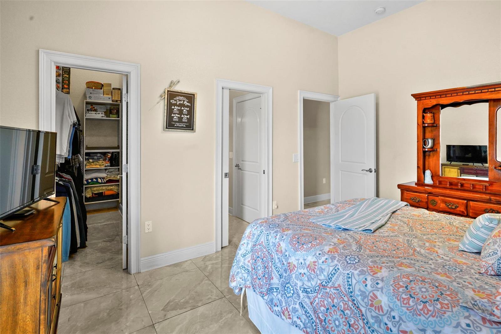 Image 49 of 100 For 10352 Burris Court