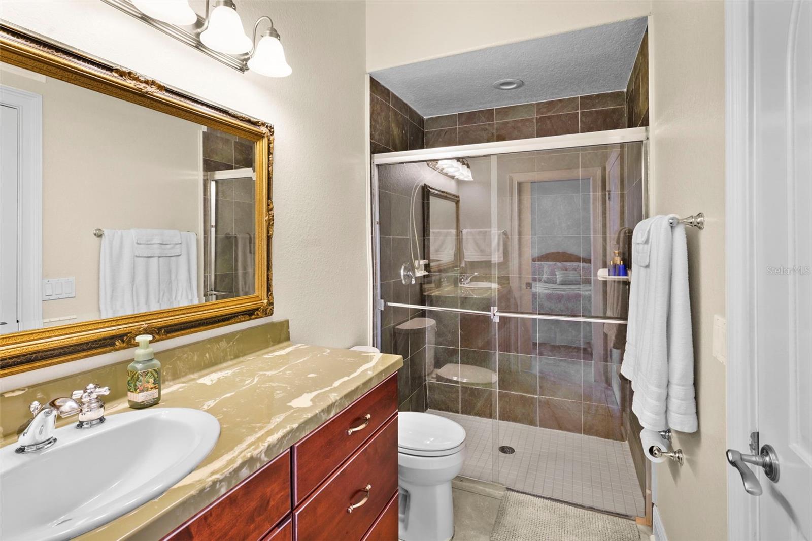 Image 53 of 100 For 10352 Burris Court