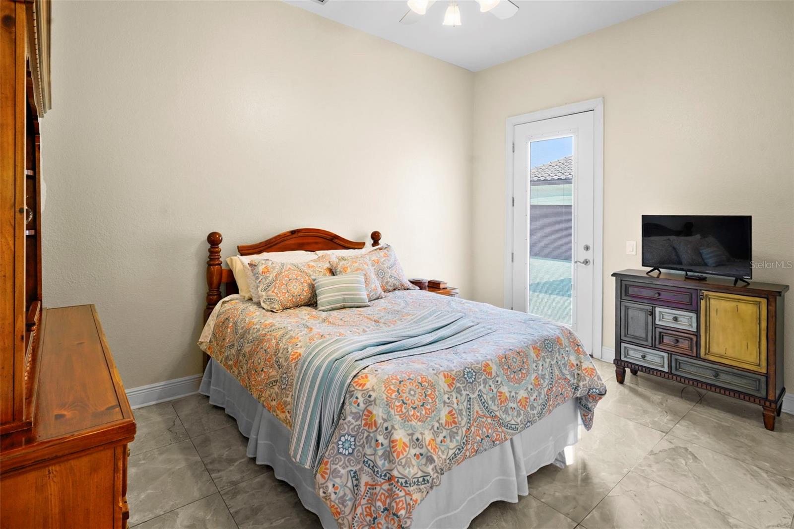 Image 54 of 100 For 10352 Burris Court