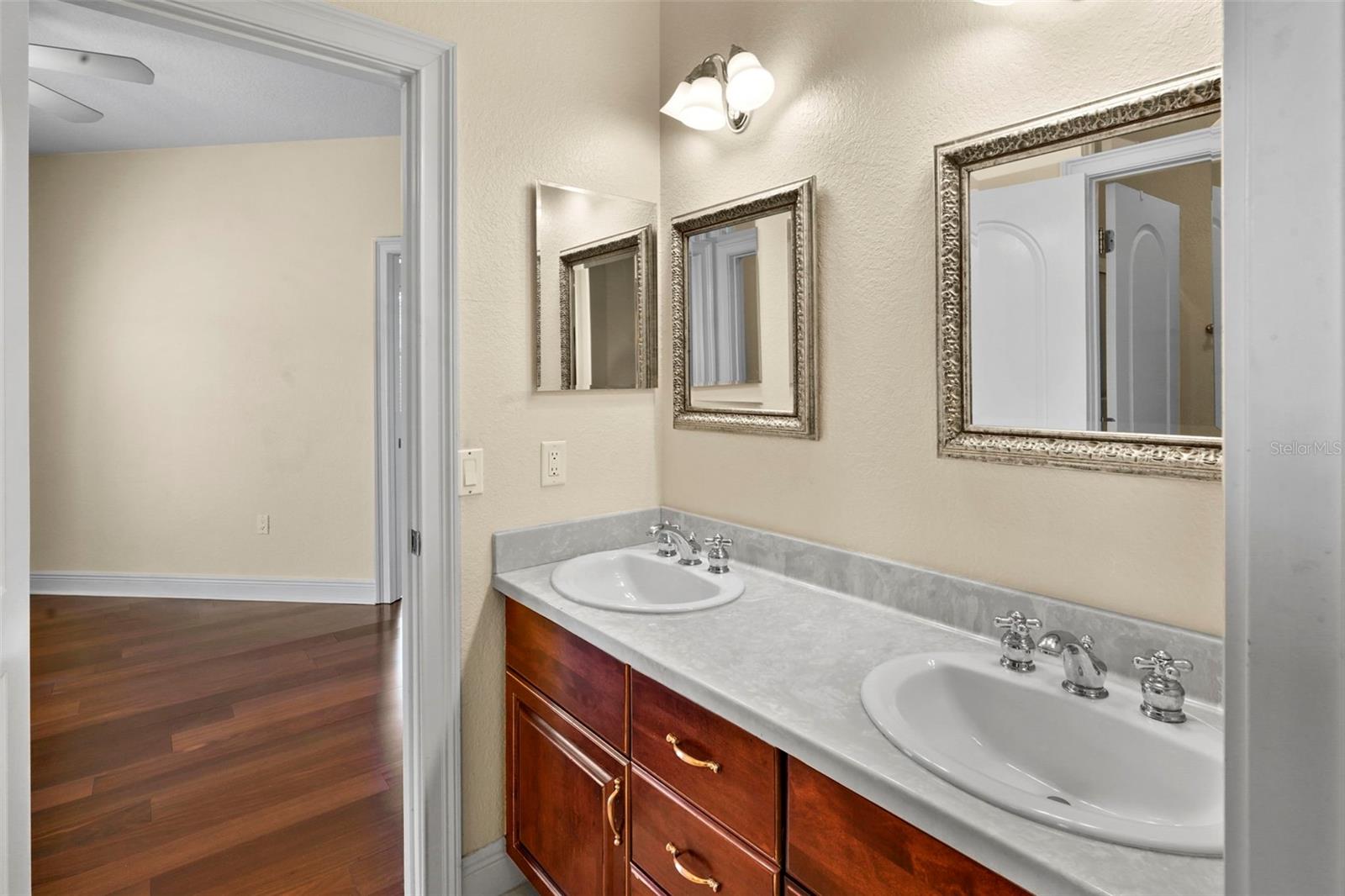 Image 86 of 100 For 10352 Burris Court