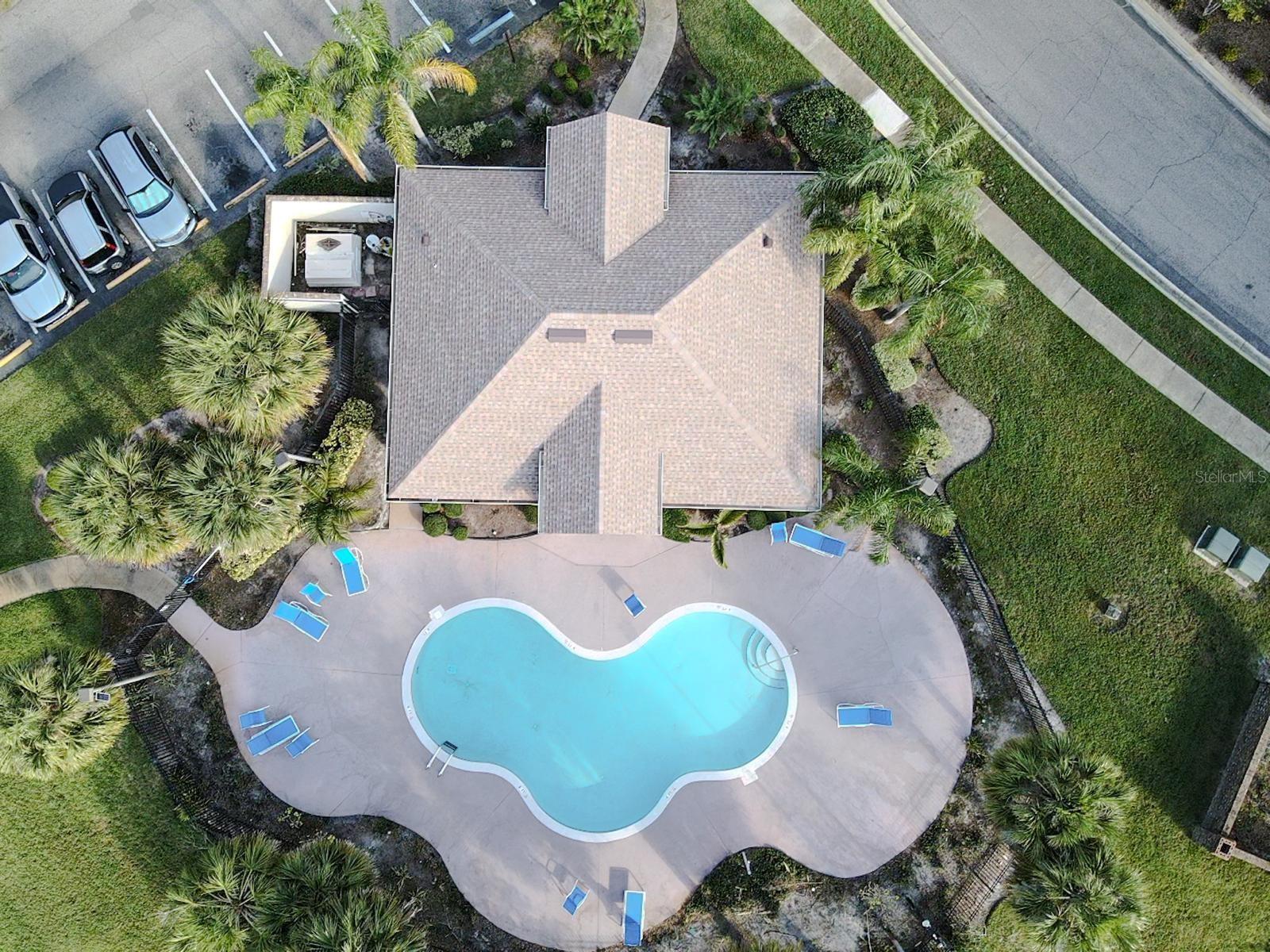 Image 16 of 19 For 14768 Laguna Beach Circle