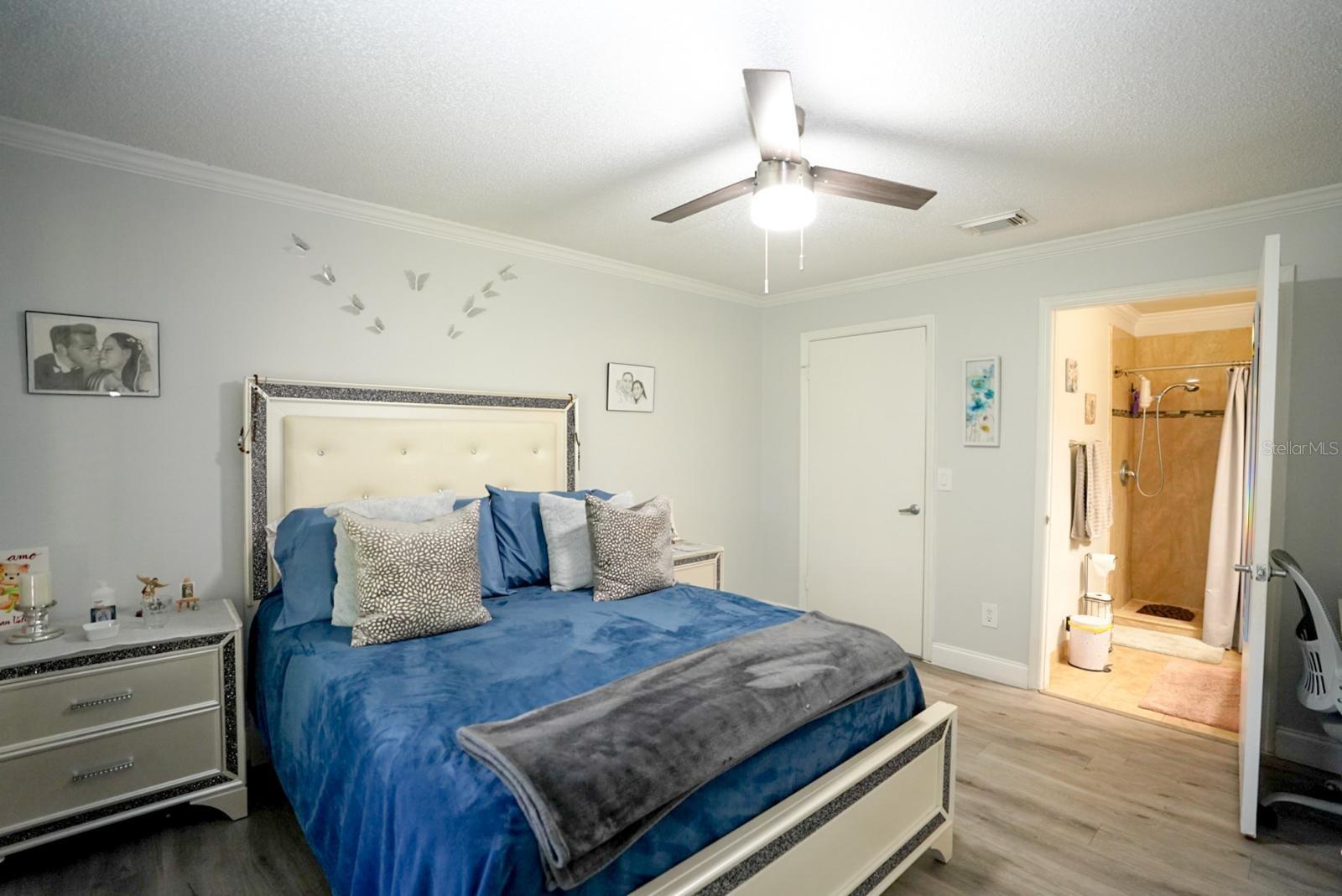 Image 8 of 19 For 14768 Laguna Beach Circle