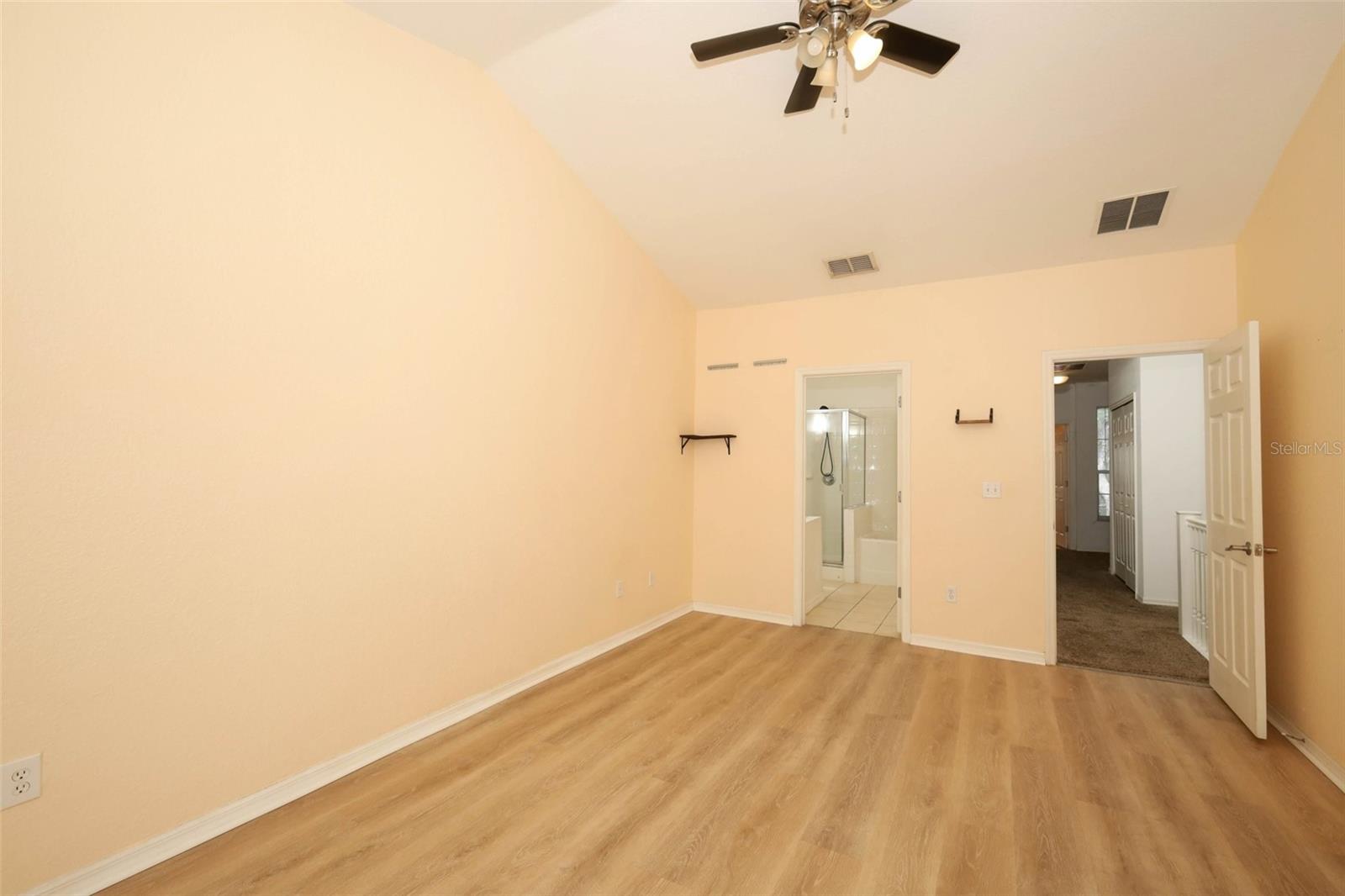 Image 18 of 34 For 2493 Lancien Court