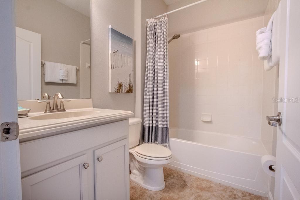 Image 22 of 55 For 2985 Buccaneer Palm Road