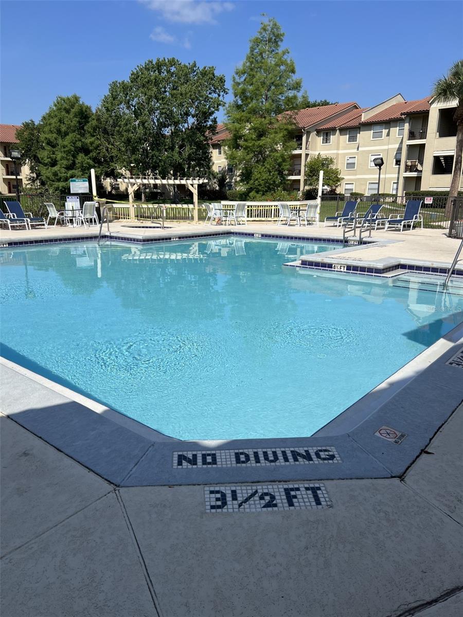 Image 9 of 9 For 3008 Parkway Boulevard 302