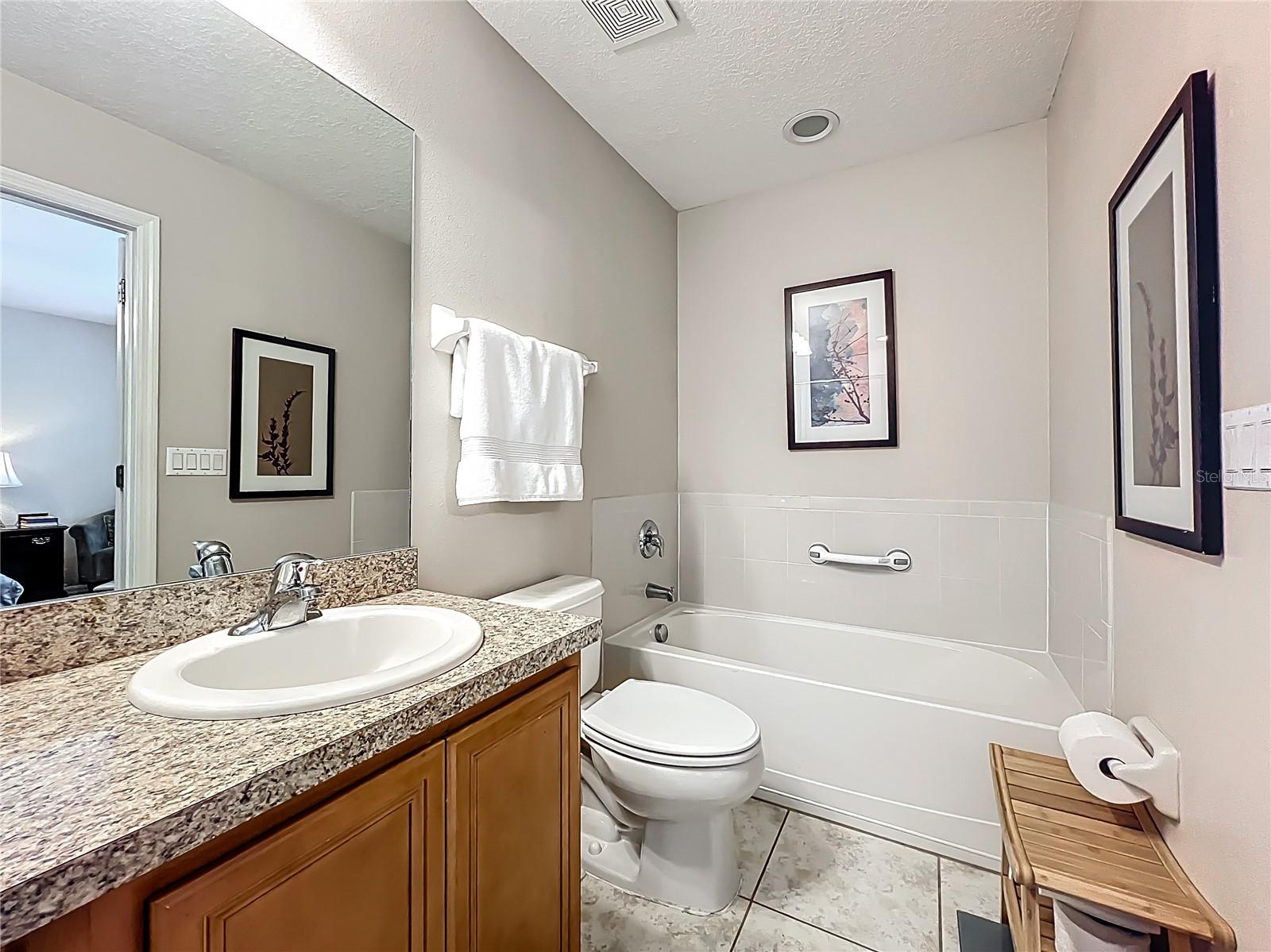 Image 38 of 63 For 5420 Windsor Lake Circle