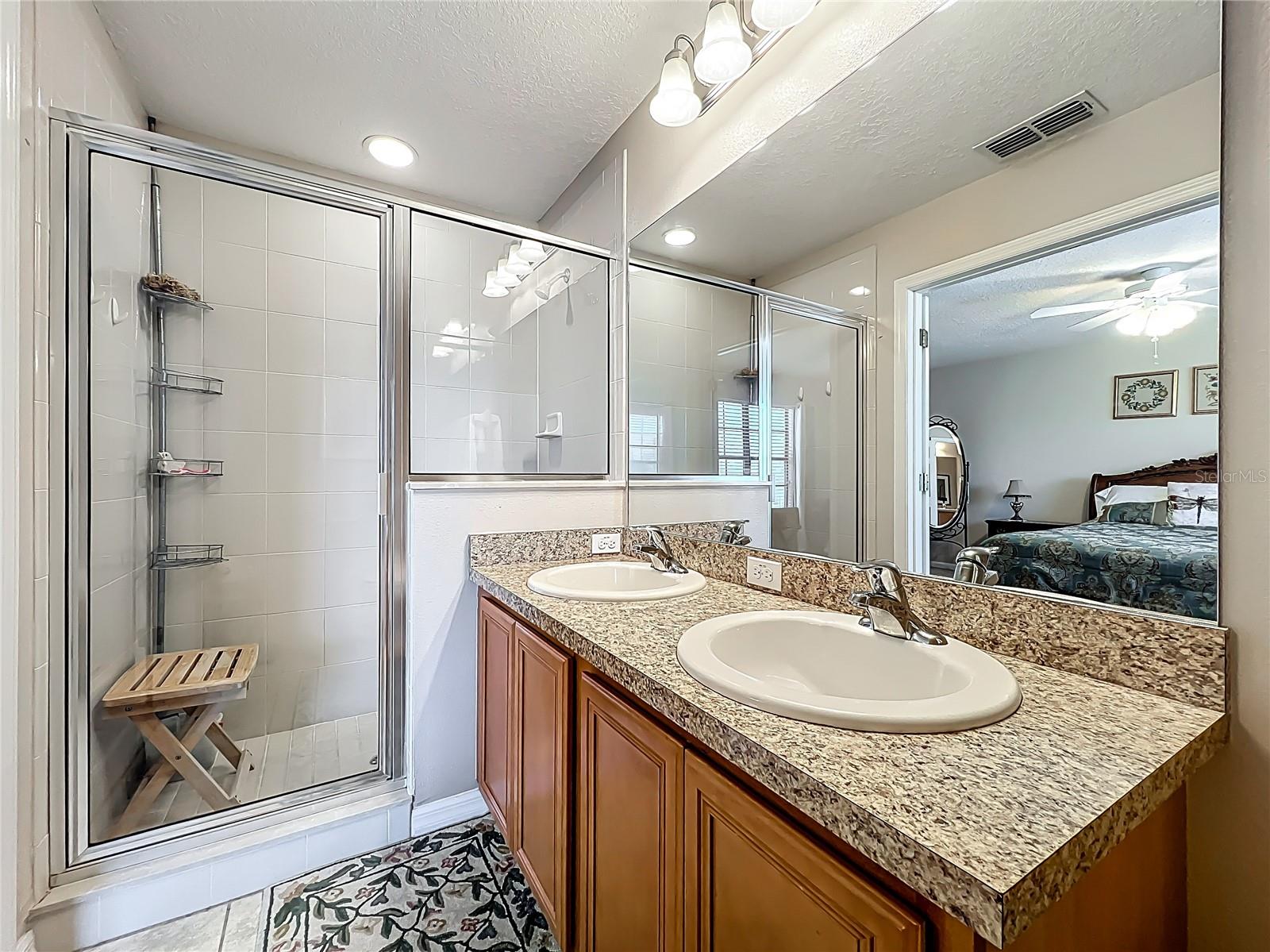 Image 40 of 63 For 5420 Windsor Lake Circle