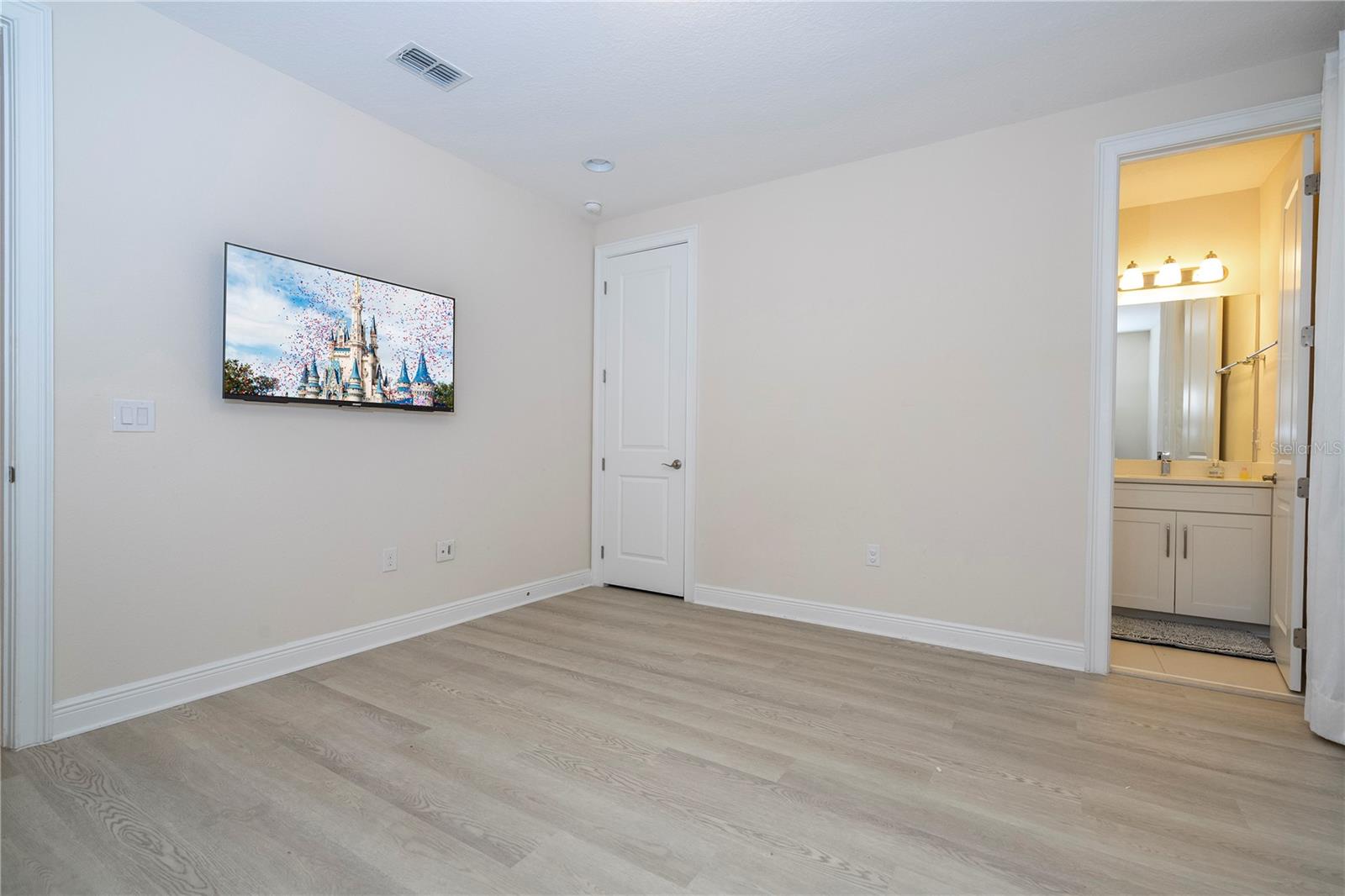 Image 69 of 99 For 8419 Pippen Drive