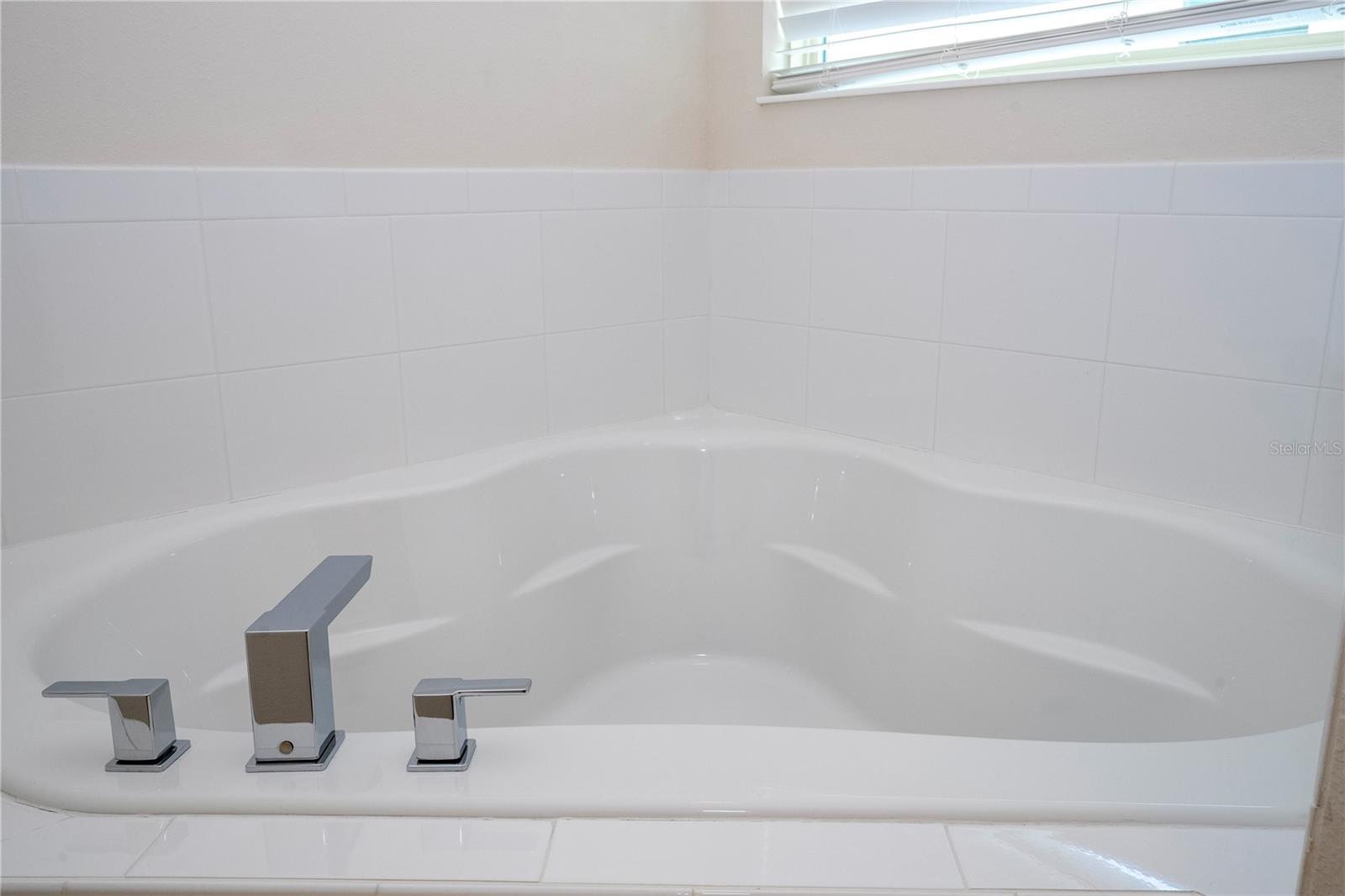 Image 85 of 99 For 8419 Pippen Drive