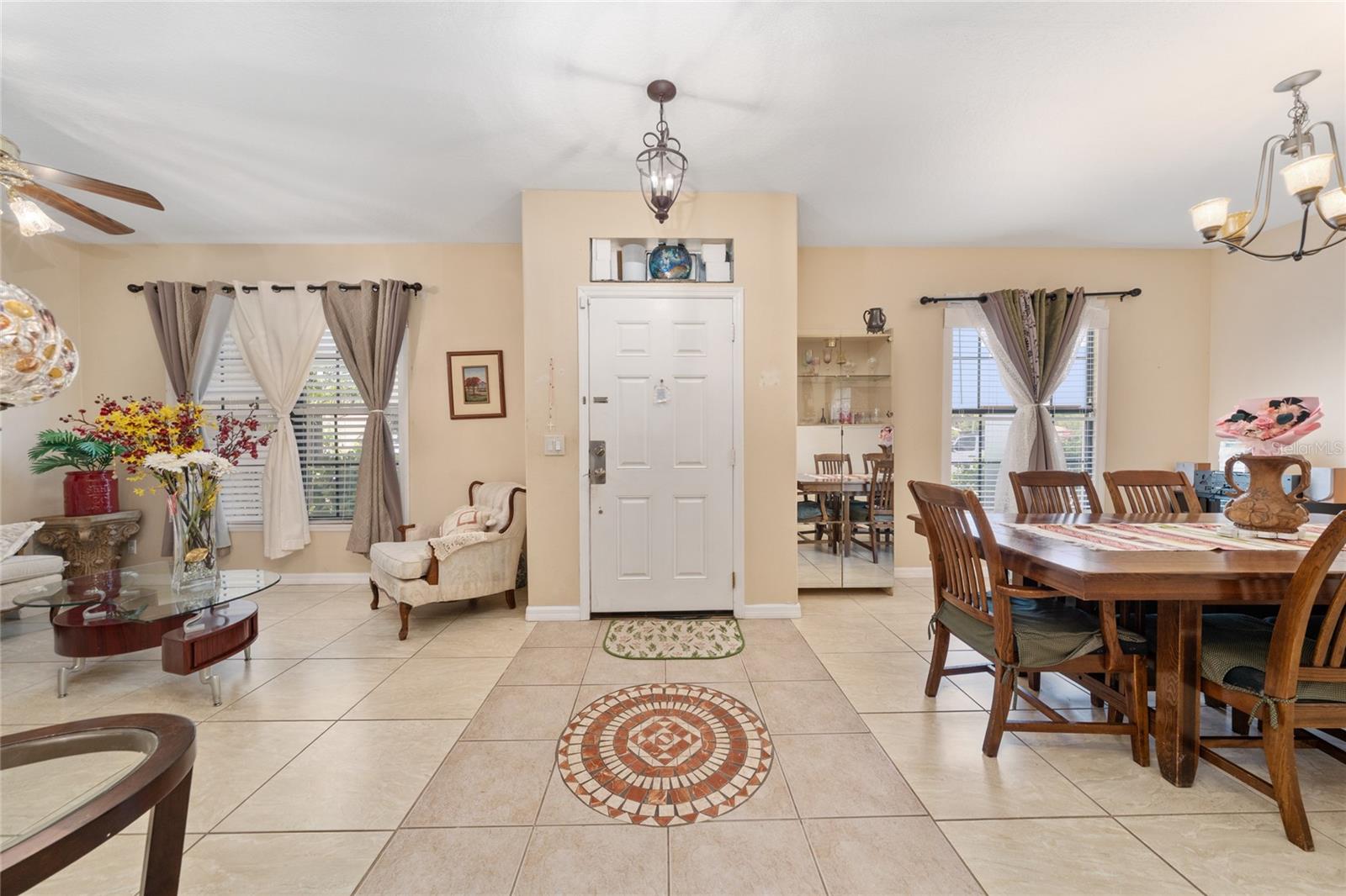 Image 13 of 43 For 3012 Villa Preciosa Drive